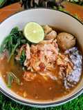 Lomie Ayam Kangkung