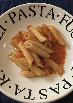 Una foto de PENNE ALL'ARRABBIATA