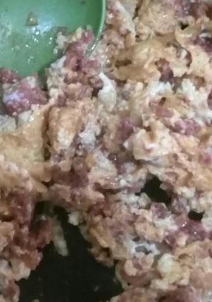 Una foto de Huevo con chorizo