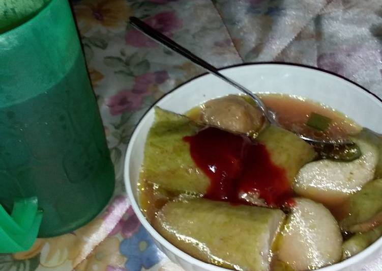 Cara Gampang Menyiapkan Bakso lontong buatan ndiri mantul bingitss 👌 yang Lezat Sekali