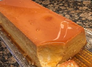 Una foto de Flan de turrón de Jijona