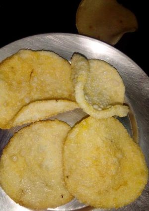 A picture of Rice flour papar.