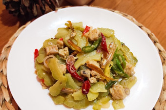 Cara Gampang Menyiapkan 171. Tumis Pare Teri Anti Gagal