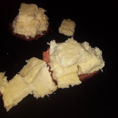 A picture of Coconut milk candy.
