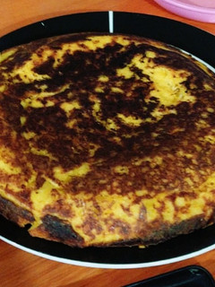 Una foto de Chipa guasu en la sartén