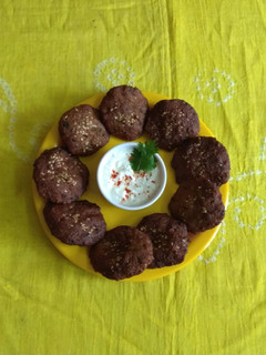 બાજરી ના વડા રેસીપી મુખ્ય ફોટો