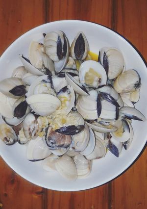 Hình của món Nghêu cháy bơ tỏi.