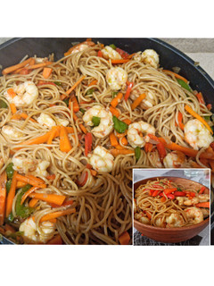 Una foto de Spaguettis tipo fideos chinos