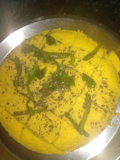बेसन का ढोकला (Besan ka dhokla recipe in hindi) रेसिपी मुख्य फोटो