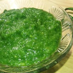 Spicy green chilli chutney A picture of Spicy green chilli chutney.