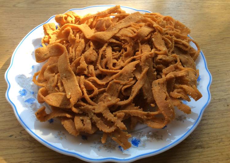 Steps to Prepare Speedy Ribbon pakoda
