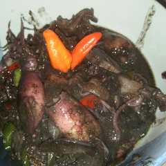 A picture of Tumis Cumi Hitam.