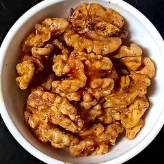 Crispy masala walnuts A picture of Crispy masala walnuts.