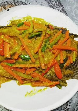 Foto resep Gurame Pesmol Acar Kuning