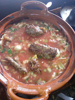 Una foto de Bistec relleno, en caldillo y con verduras a la Mario, s