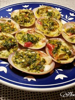 Una foto de Conchas finas en salsa Urrutia