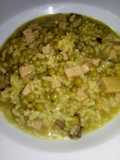 Risotto ai funghi, piselli e prosciutto cotto