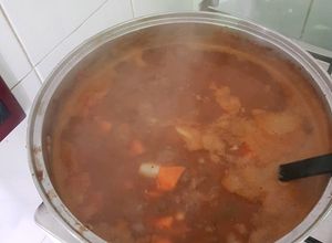 Una foto de Cazuela de lentejas