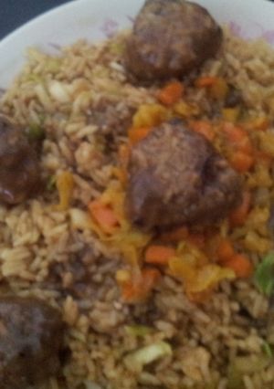 A picture of Manchurian fried rice.