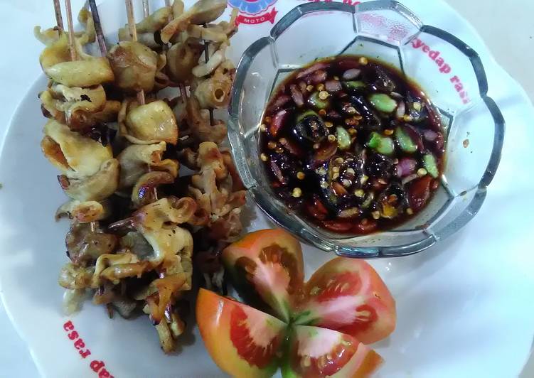 Resep Sate Usus Sambal Kecap Pedas oleh Nur Wahyu Yunianti