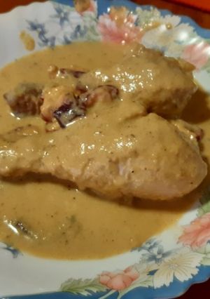 Una foto de Pollo con pulpo