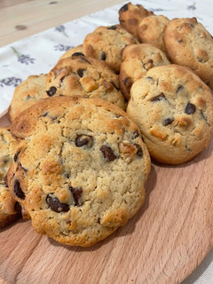 Una foto de Cookies al estilo “levain”