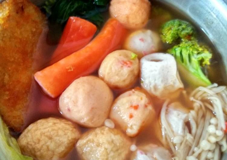 Tomyam seafood+ chicken katsu mirip hanamasa
