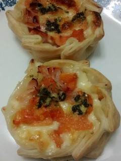 Una foto de Canastitas caprese