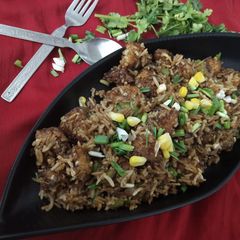 A picture of Manchurian rice.