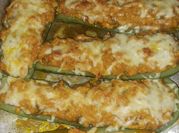 Una foto de zucchini relleno