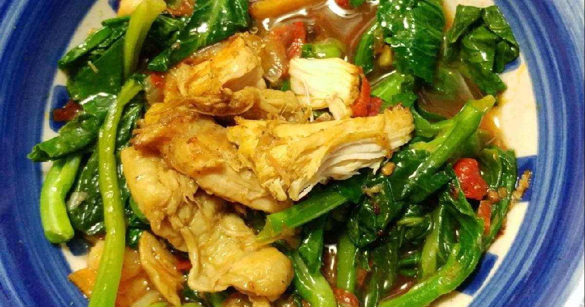 Resep Kailan Cah Ayam Penyet Oleh Rika Ervita Gatackic Cookpad