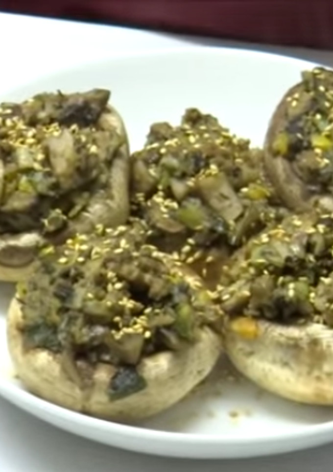 Una foto de Champiñones rellenos