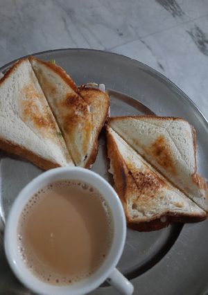 A picture of Malai cream mayo toast.