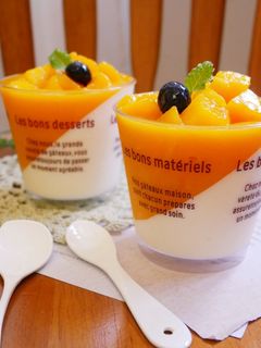 簡單易做「芒果鮮奶酪」夏日必吃、好咕溜~ 的食譜成品照片