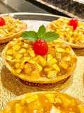 Tartitas de Almendra y manzana (Almond and Apple tarts)