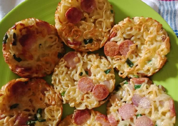 Bagaimana Membuat Martabak mie yang Lezat