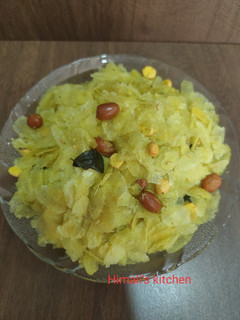 નાયલોન પૌંઆ ચેવડો(Naylon poha chevdo recipe in gujrati) રેસીપી મુખ્ય ફોટો