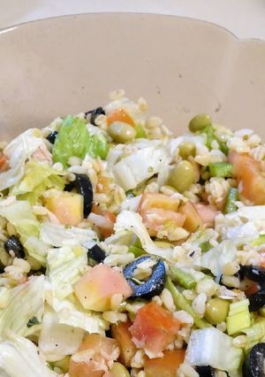 Una foto de Ensalada de trigo tierno