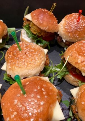 Una foto de Miniburguers de falafel