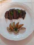 Filete al perejil con papas rústicas