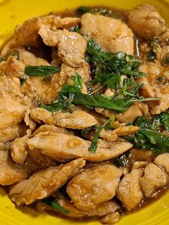 รูปของ กะเพราสันในไก่