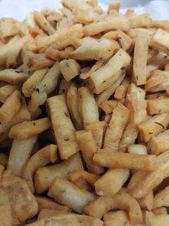 कसूरी मेथी के नमकपारे (Kasoori methi ke namakpare recipe in Hindi) रेसिपी मुख्य फोटो