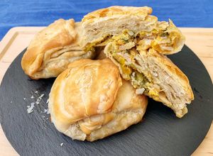 Foto di Sfoglie di farro senza burro ripiene di zucca, lattuga e tacchino arrosto