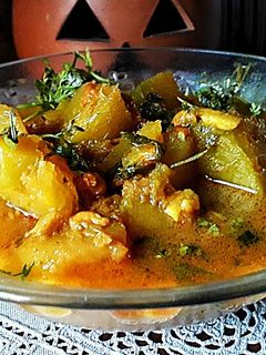 কুচো চিংড়ি দিয়ে মিষ্টি কুমড়ো কারি রেসিপির প্রধান ছবি