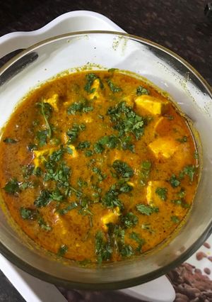 मटर पनीर की सब्जी(matar paneer ki sabzi recipe in hindi) रेसिपी मुख्य फोटो