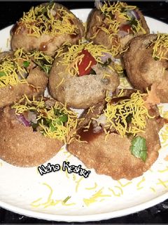 सेव पूरी(Sev poori recipe in Hindi) रेसिपी मुख्य फोटो