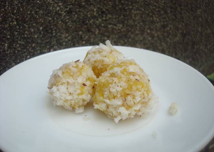 Recipe of Quick Paleo: Plantain Coconut Balls