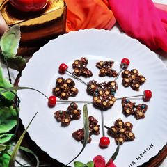 A picture of Dates dessert.
