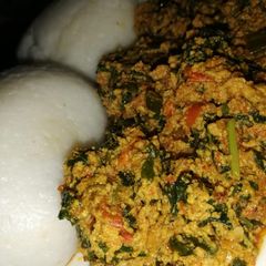 A picture of Tuwo with eguisi soup.
