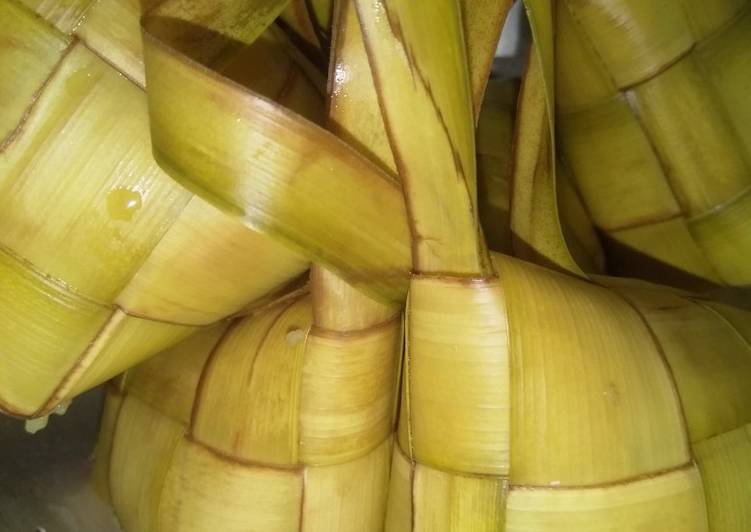 Resep Ketupat Harum Daun Pandan Oleh Ummi Abdillah Darto Cookpad